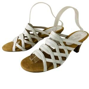 A2 by Aerosoles White Leather Strappy Heels Sandals Comfort Heelrest 9.5M